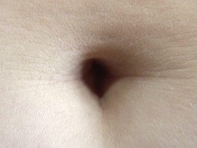 300人のへそ　サンプル画像07